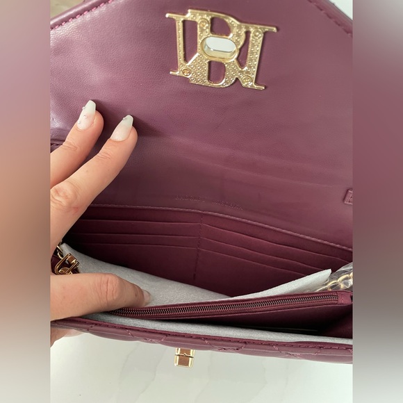 NWT | Badgley Mischka | Diamond Quilt Convertible Crossbody Bag | Plum - Picture 6 of 7